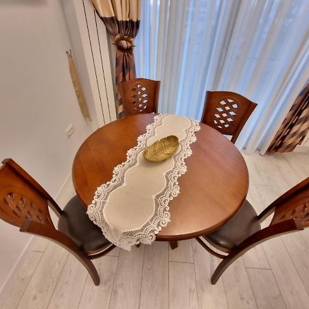 Appartement Faleza Nord apartament de lux nou pe malul marii à Constanţa Extérieur photo