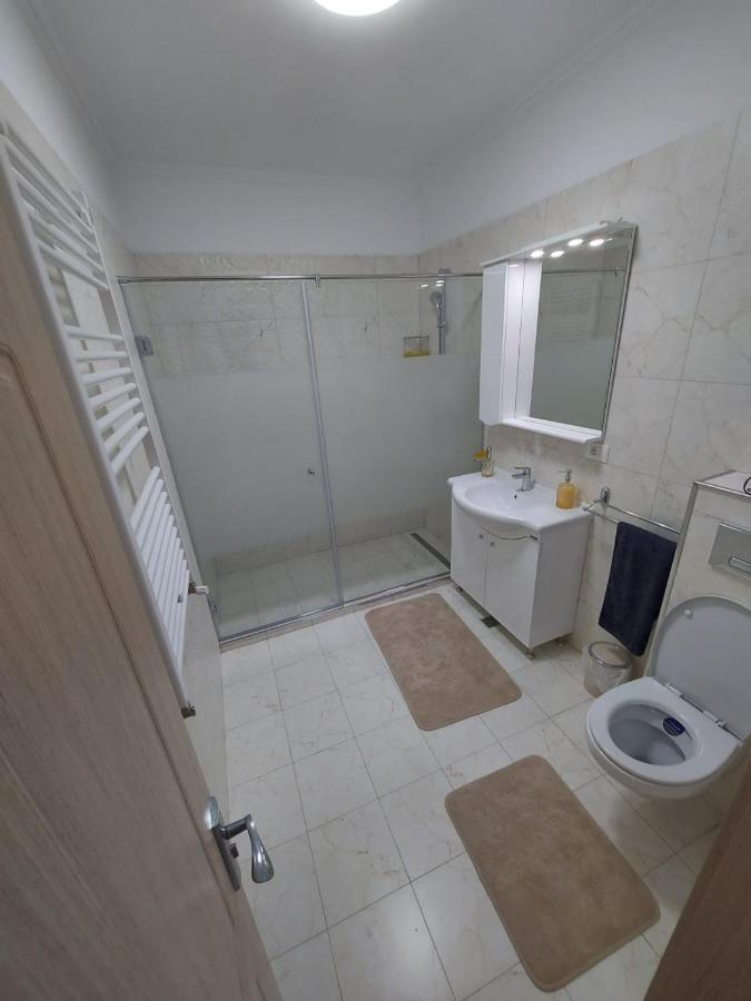 Appartement Faleza Nord apartament de lux nou pe malul marii à Constanţa Extérieur photo