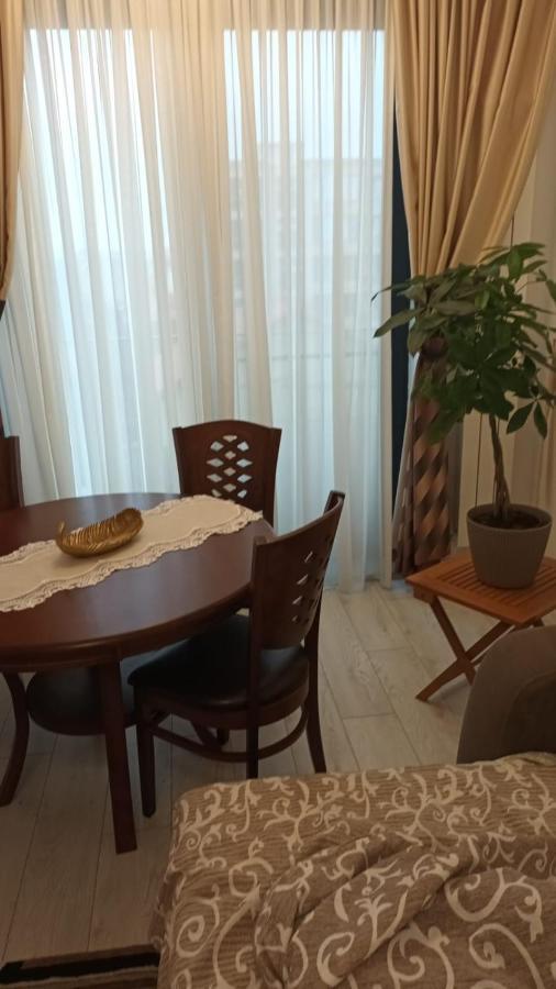 Appartement Faleza Nord apartament de lux nou pe malul marii à Constanţa Extérieur photo